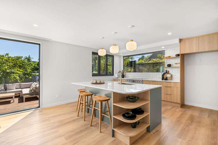 429 Avonhead Road_3