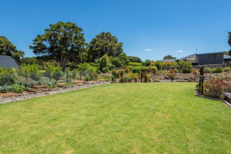 21 Capstone Place Kamo_16