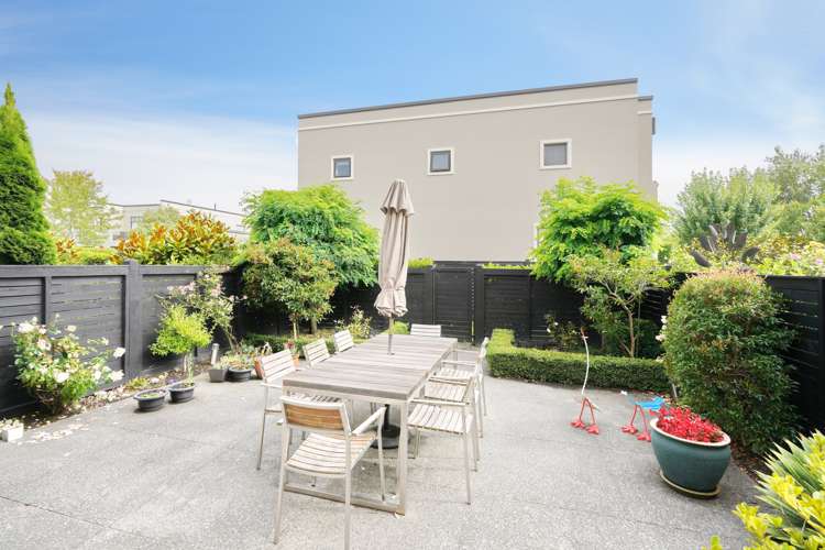 14 Country Club Terrace Northwood_16