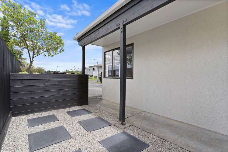1/29 Lambrown Drive Totara Vale_21