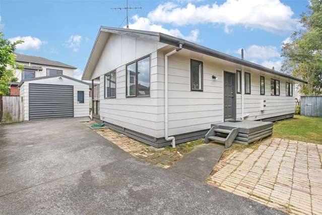 2/13 Edmund Hillary Avenue Papakura_2