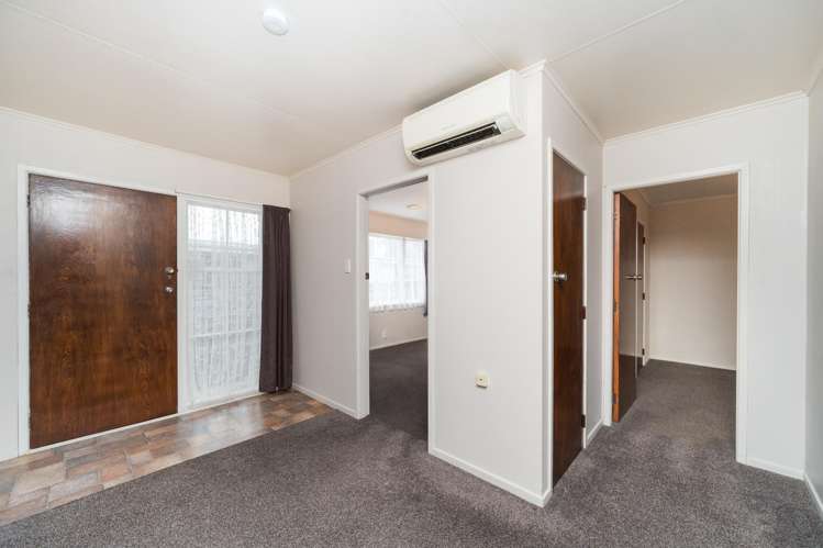 15B Wikiriwhi Crescent Awapuni_7