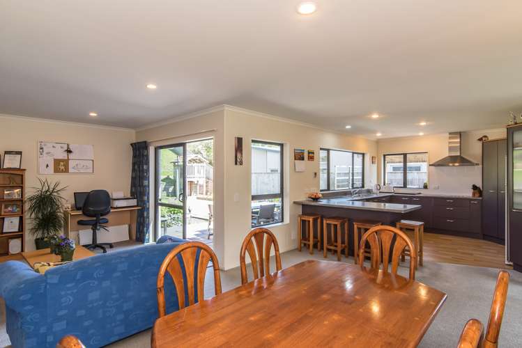 15 Matuku Place Paraparaumu Beach_5