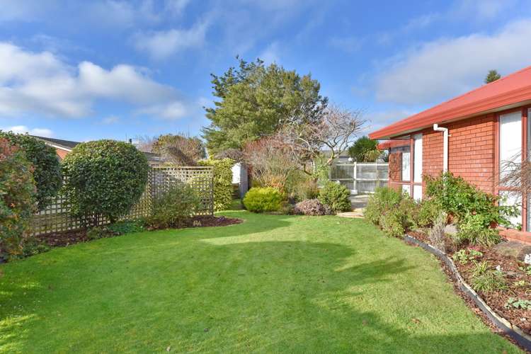 7 Somerset Place Woodend_15