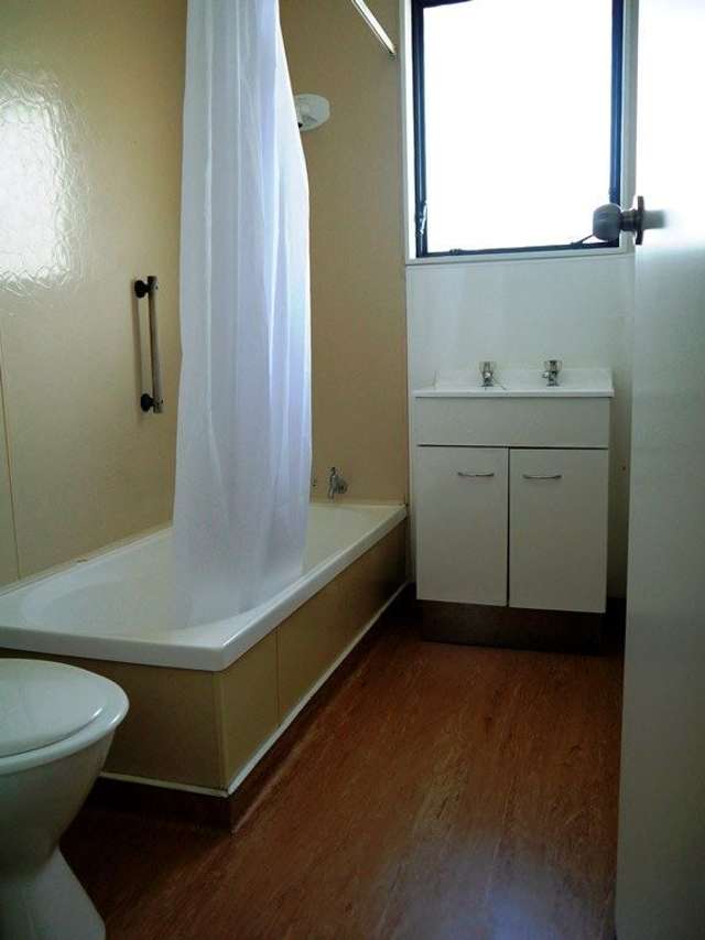 2/95 Mahia Road Manurewa_3