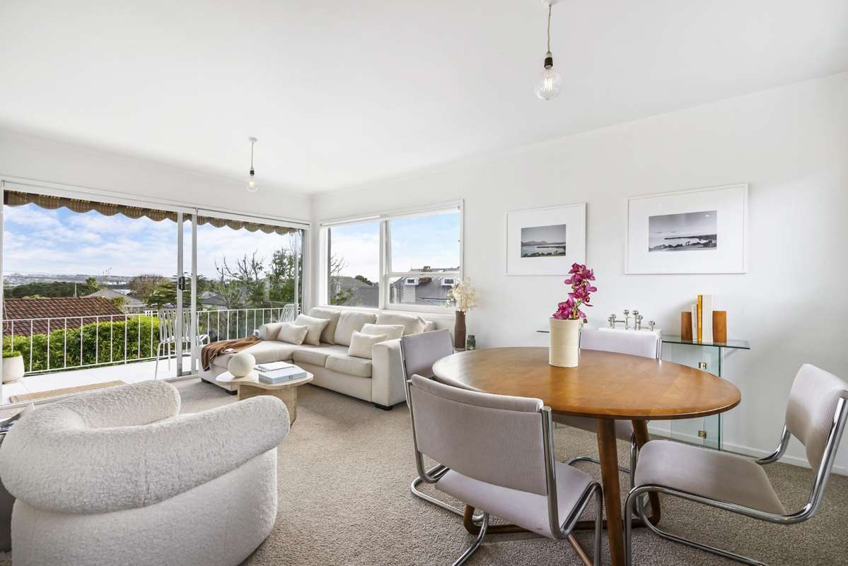 4/134 Calliope Road_0