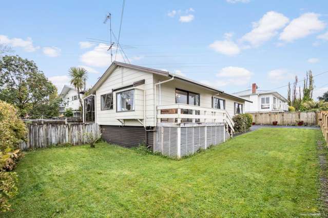 1/17 Lyndhurst Road Te Atatu South_1