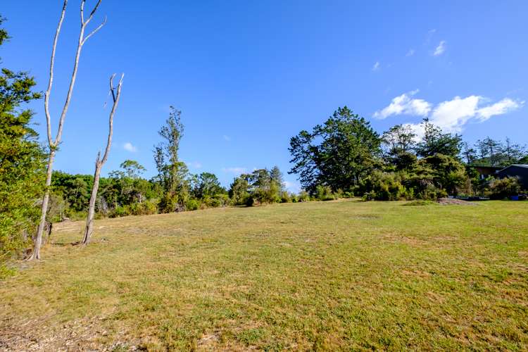 703e Ridge Road Riverhead_6