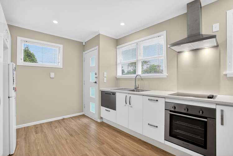 1/17 Settlement Road Papakura_7