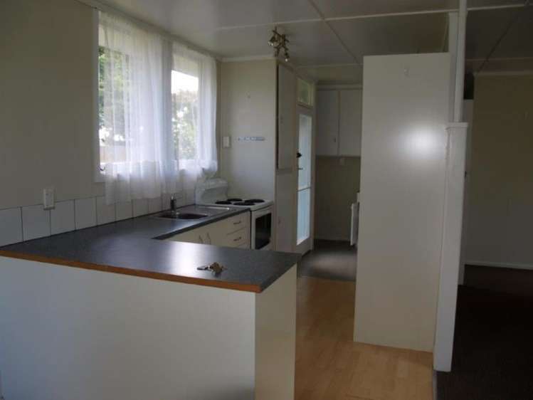 23 Grace Crescent Tokoroa_7