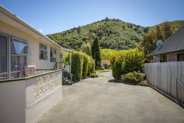 6 The Anchorage Waikawa_19