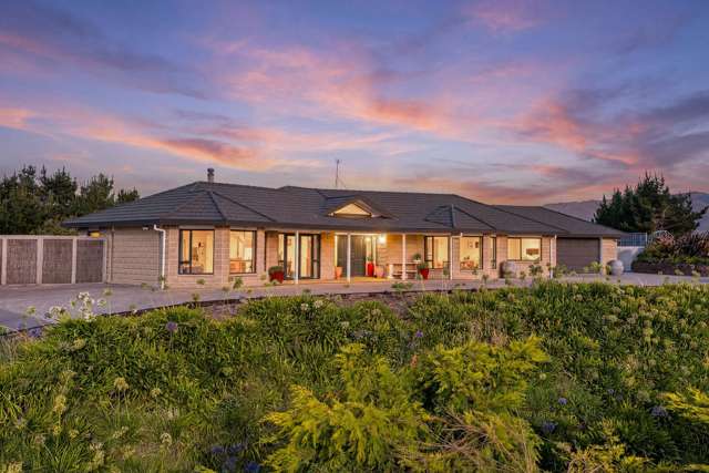 55 Pukenamu Road Te Horo_1