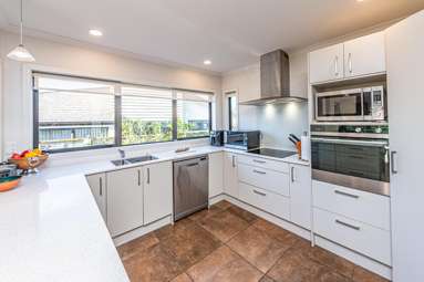 Unit 8/2 Caversham Road_1