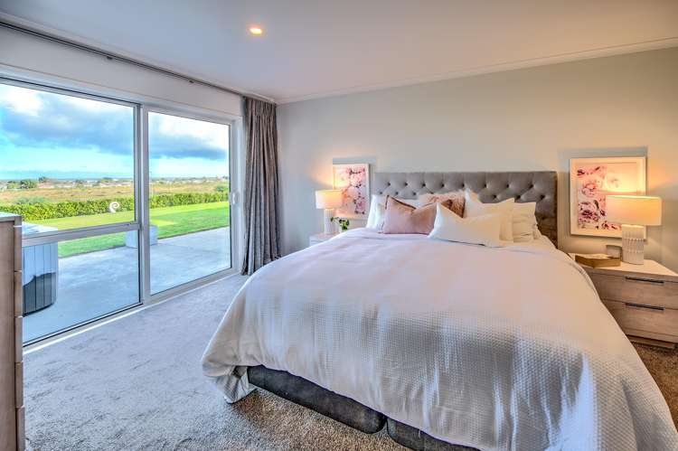 37 Magnolia Crescent Tawhero_16