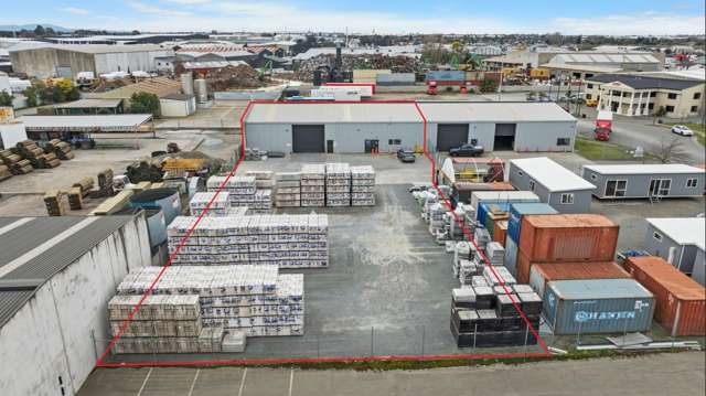 Prime Hornby Industrial with Secure Yard