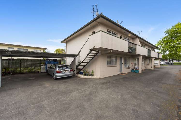 1/122 Firth Street Hamilton East_11