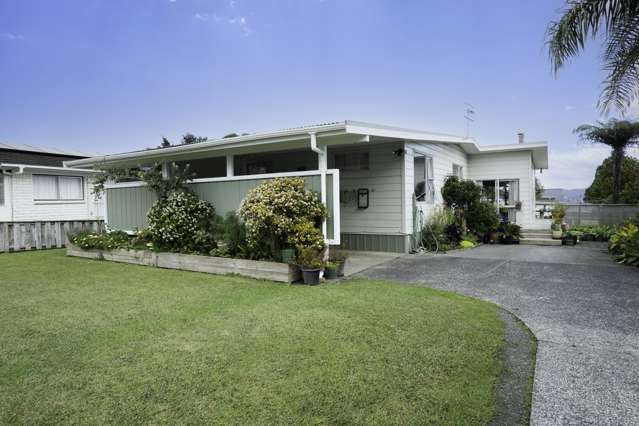 4 Panorama Drive Parahaki_1