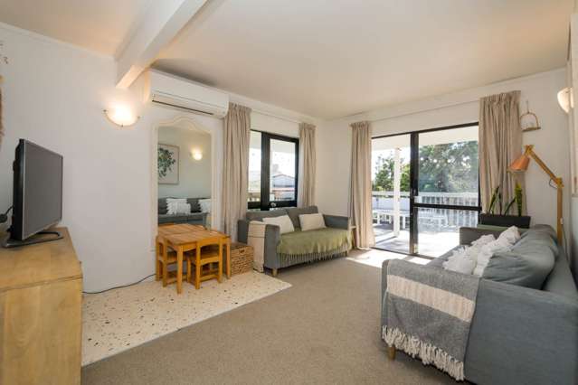 2/86 College Road Northcote_3