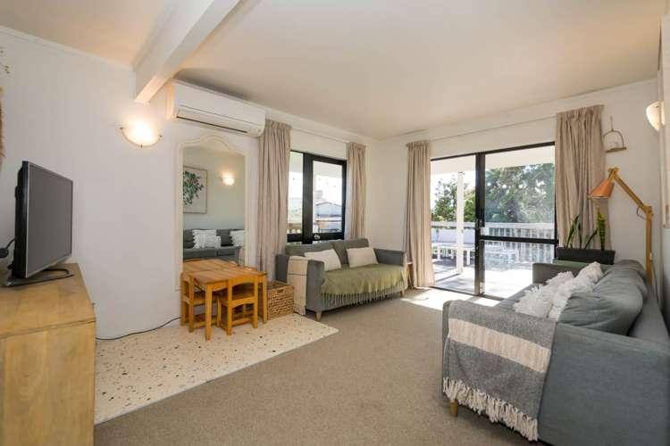 2/86 College Road Northcote_3