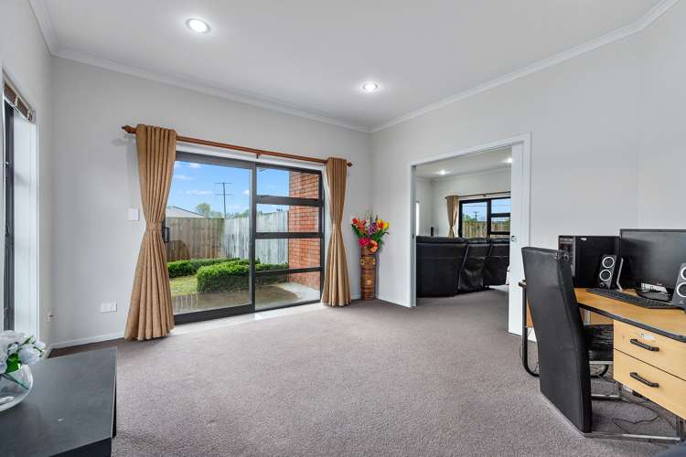 214 Saint James Drive Huntington_8