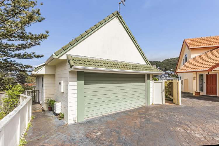 17 Avon Street Island Bay_20