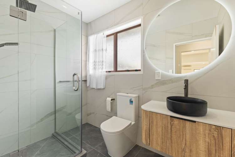 2/14 Regent Street Papatoetoe_13