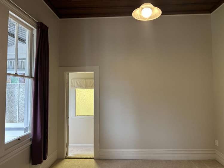 25 Nelson Crescent Napier South_9