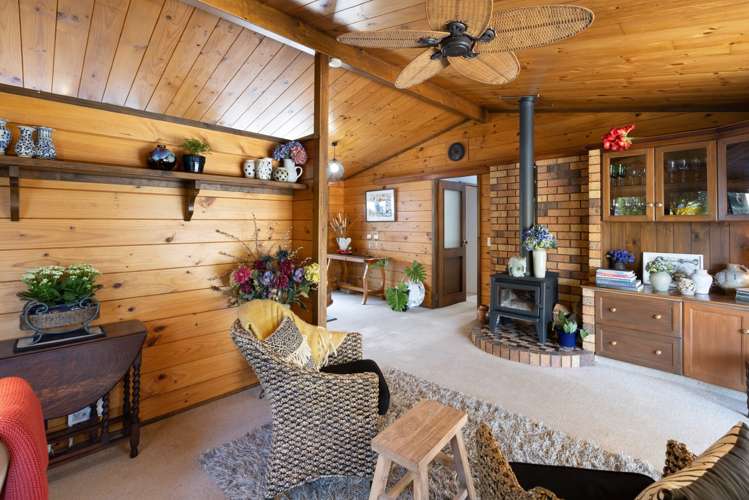 90 Resolution Road Welcome Bay_1