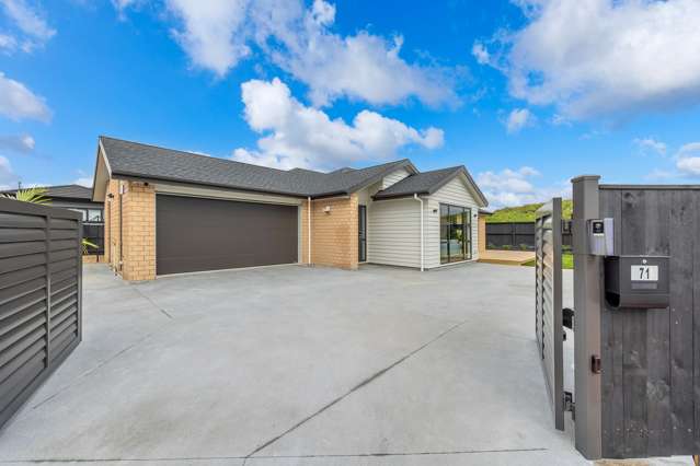 71 Waiwai Drive Wainui_3