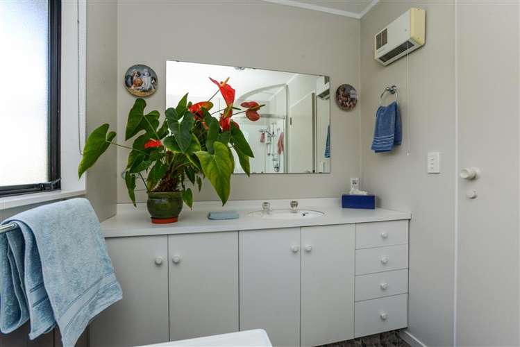 1 Corwen Place 10490_8