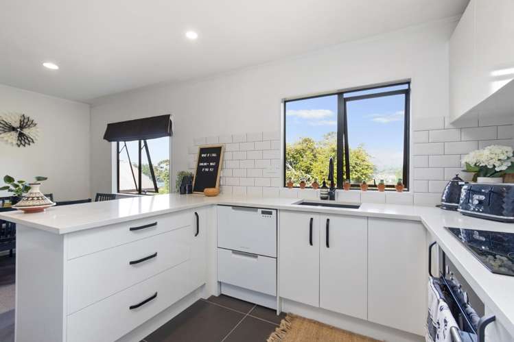 3A John Webster place Glen Eden_8