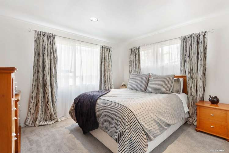 2/46 Lauderdale Road Birkdale_9