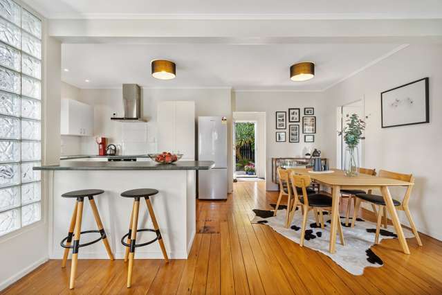 1/6 Cresta Avenue Beach Haven_2