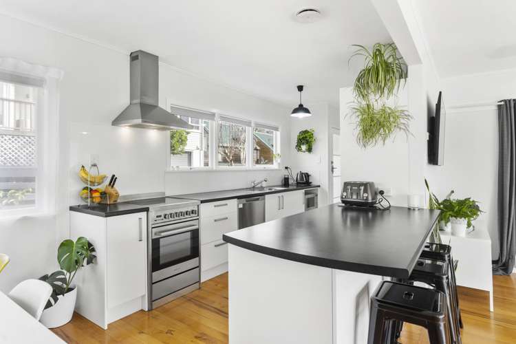 101 Hendry Avenue Hillsborough_7