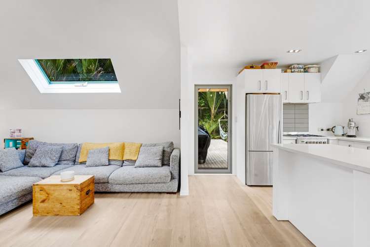 96 Motutara Road Muriwai_10