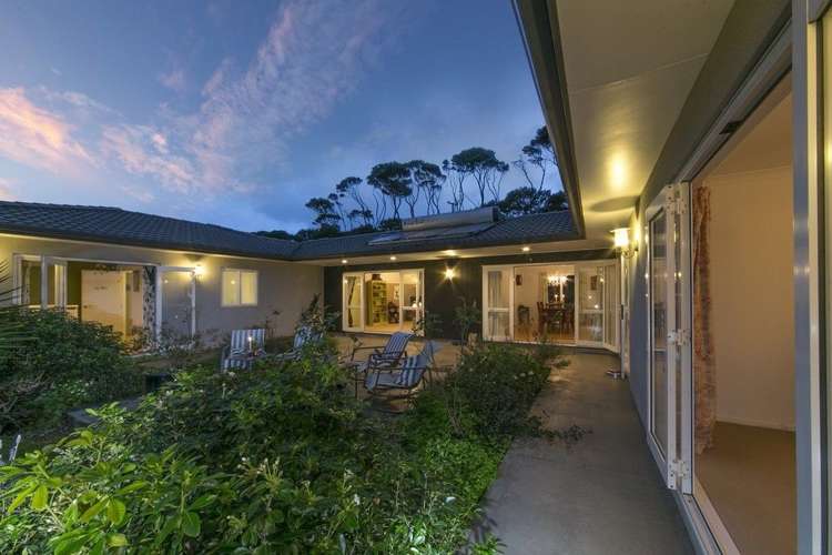 239 Muriwai Valley Road Muriwai_11