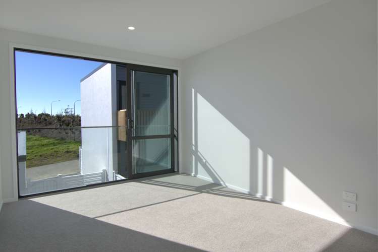 196 Seventh View Avenue Beachlands_6