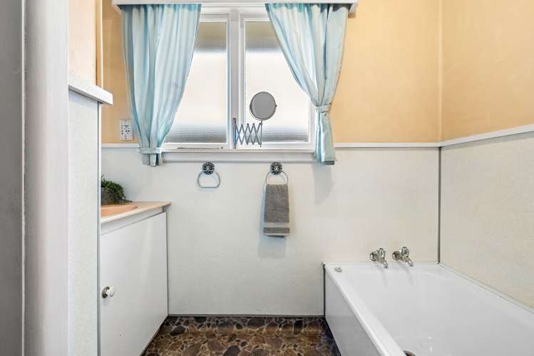 17 Colligan Street Upper Riccarton_11