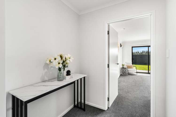 9 Kingsdowne Drive West Melton_12