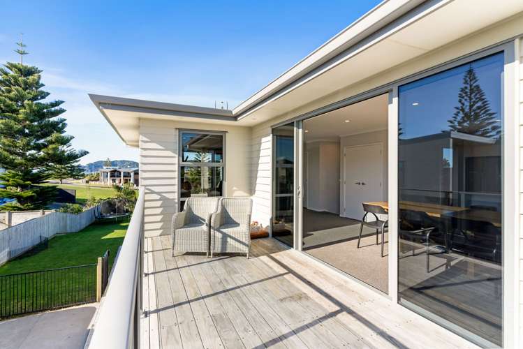 11 Commodores Close Coastlands_6