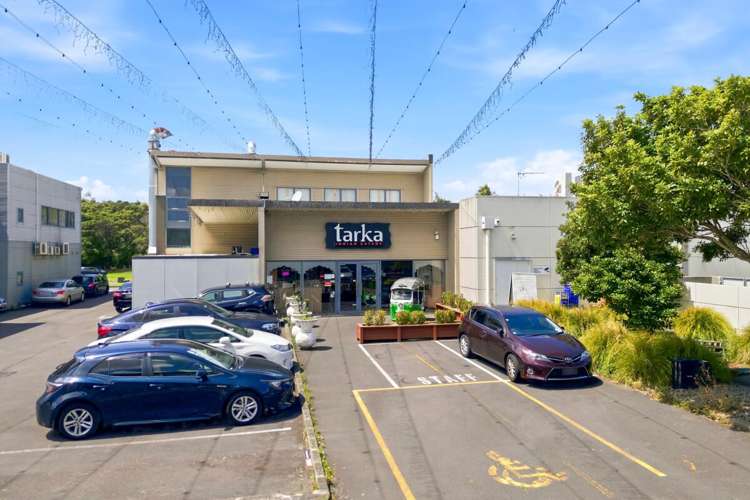 1/302 Te Irirangi Drive Flat Bush_1