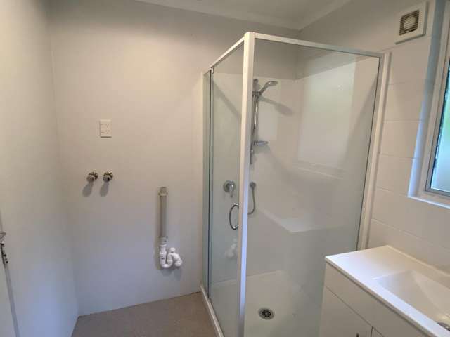 2/3 Angle Street 10728_4