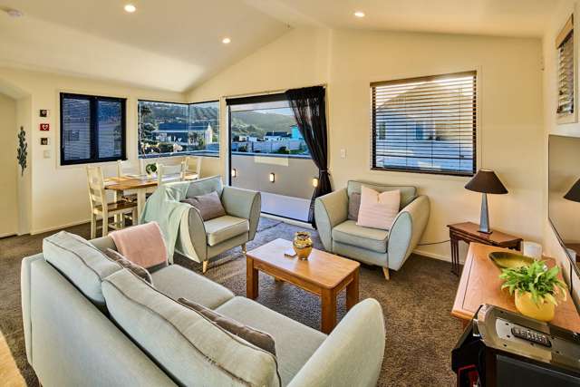 2 Toms Road Titahi Bay_2