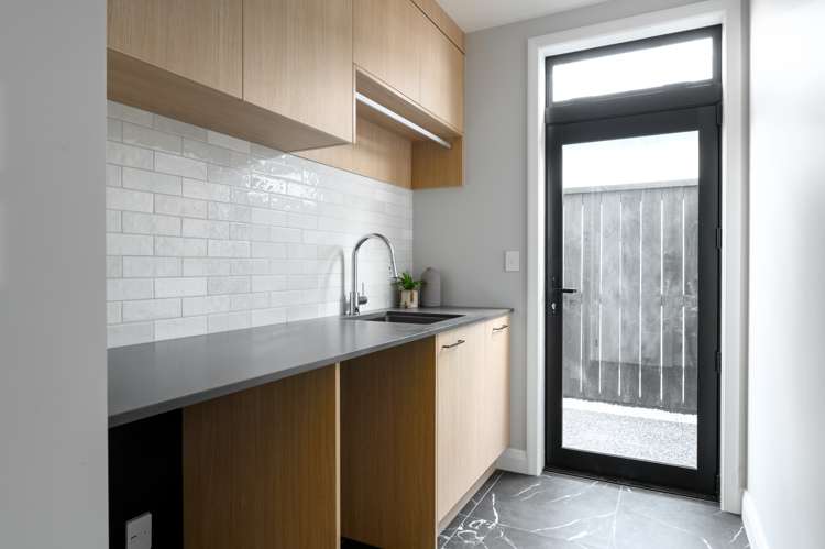 2/908 River Road Queenwood_30