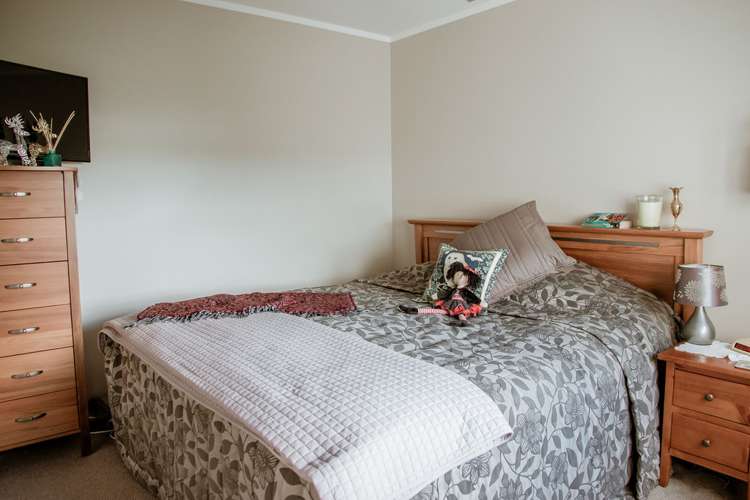 11b Solway Place Papakowhai_6