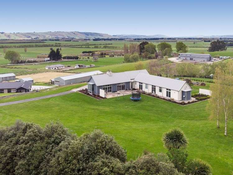 412 Outram-Mosgiel Road North Taieri_14