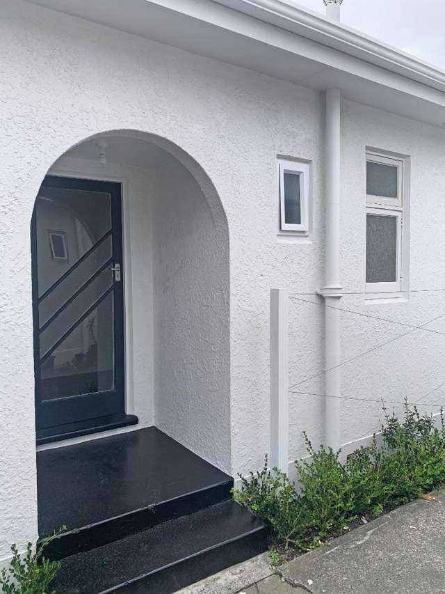 2/104 Alexandra Crescent 10490_1