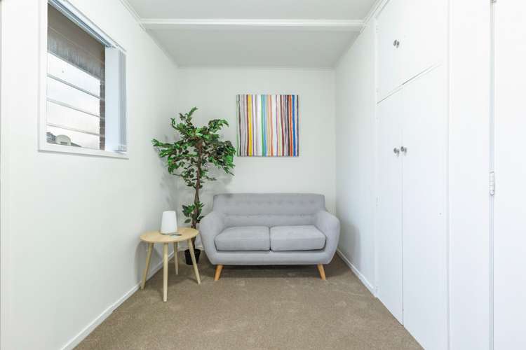 2/278 Shirley Road 10695_6