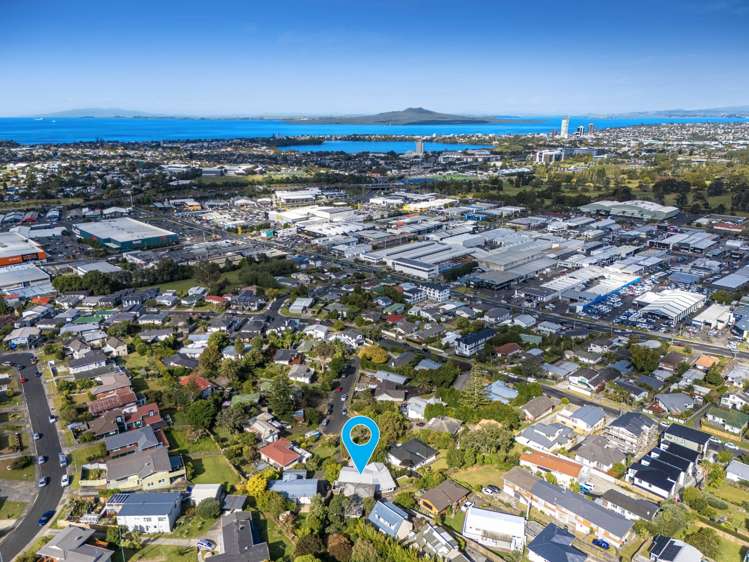 1/14 Roband Avenue Glenfield_27