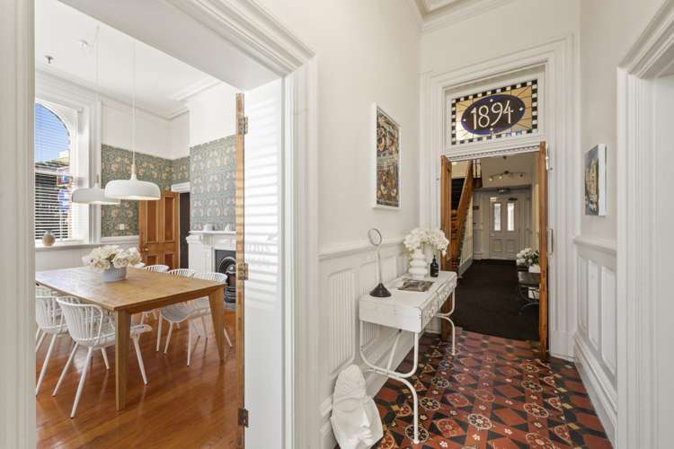 13 Buckle Street 1313_2